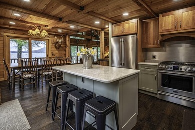 This magnificent year-round log home on First Lake offers 200 - photo 13