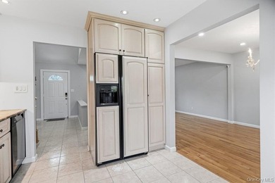 ***GPS USE NORTH MASSAPEQUA*** Welcome to Viceroy Estates! - - photo 14