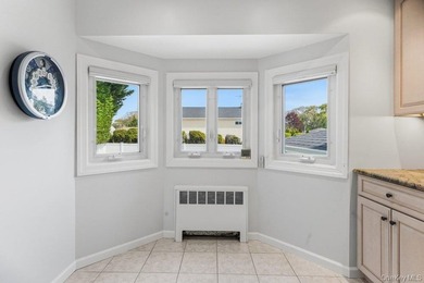 ***GPS USE NORTH MASSAPEQUA*** Welcome to Viceroy Estates! - - photo 17