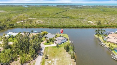 Rare direct Gulf access custom pool home on an oversized lot - photo 21