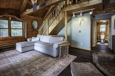 This magnificent year-round log home on First Lake offers 200 - photo 22
