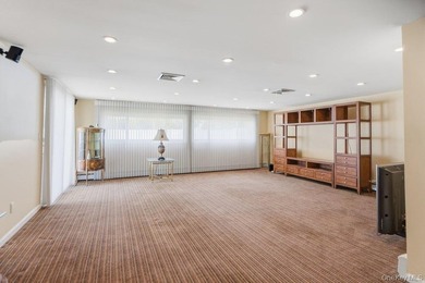 ***GPS USE NORTH MASSAPEQUA*** Welcome to Viceroy Estates! - - photo 23