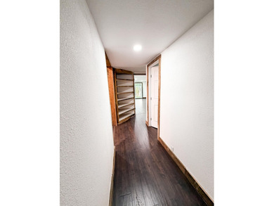 *FLAT YARD, ONE LEVEL, OUTBUILDING, NO CARPET*SO much has been - photo 29