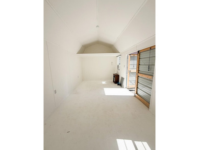 *FLAT YARD, ONE LEVEL, OUTBUILDING, NO CARPET*SO much has been - photo 35