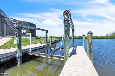 Rare direct Gulf access custom pool home on an oversized lot - photo 38