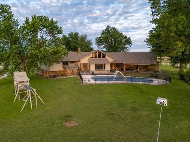 Centrally located between Collinsville, Oologah, and Talala - photo 8