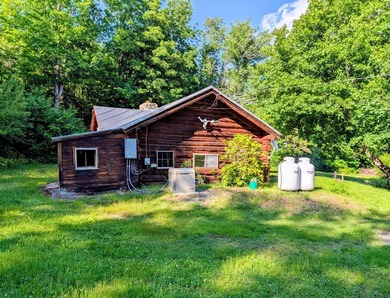 Welcome to this unique four-season cabin, rich in history - photo 5