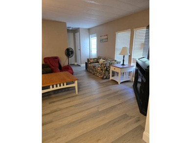 Live on the water ! Lovely screened in porch all year views of - photo 7