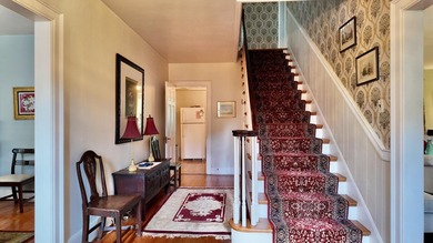 Welcome to this spacious 4,048-square-foot home at 192 Sunset - photo 17