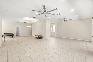 Welcome home to this beautifully updated home with 2024 roof and - photo 19