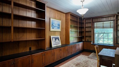 Welcome to this spacious 4,048-square-foot home at 192 Sunset - photo 23