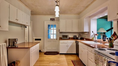 Welcome to this spacious 4,048-square-foot home at 192 Sunset - photo 26