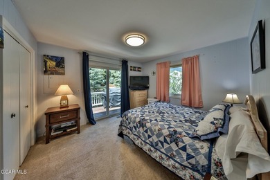 Very cute and updated 3 bedroom/2 bathroom Grand Lake home! It's - photo 28