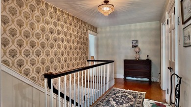 Welcome to this spacious 4,048-square-foot home at 192 Sunset - photo 39