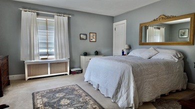 Welcome to this spacious 4,048-square-foot home at 192 Sunset - photo 49