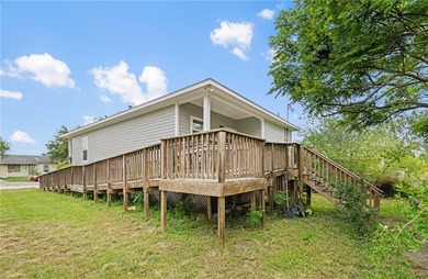 Well-maintained 2019 home featuring 2 bedrooms, 2 baths, and an