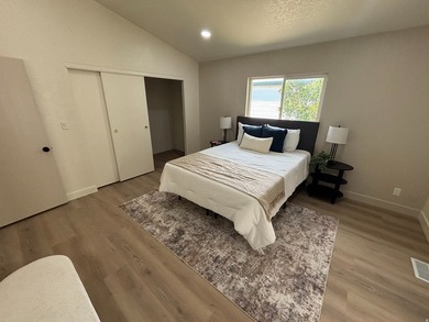 Welcome home to this beautifully updated and remodeled - photo 7