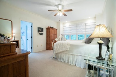 Serene, tranquil, waterfront home on 39 acres! Tree lined - photo 11