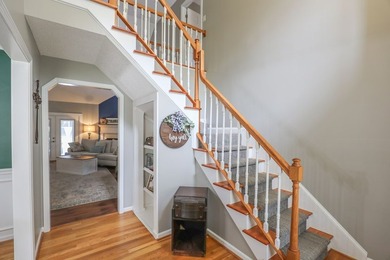 Beautifully upgraded 4-bedroom, 3-bath home offering the perfect - photo 18