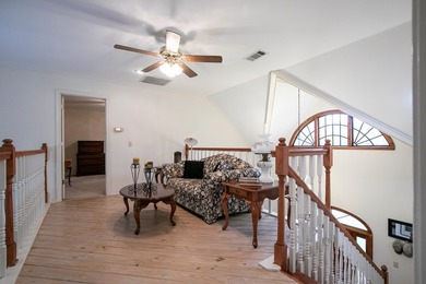 Serene, tranquil, waterfront home on 39 acres! Tree lined - photo 18