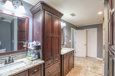 Beautifully upgraded 4-bedroom, 3-bath home offering the perfect - photo 23