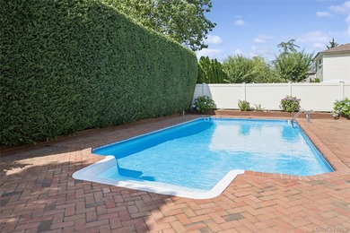 Merrick Extended Avalon Split, Features 4 Bedrooms, 3 Full Baths - photo 28