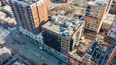 Lake Michigan - Cook County Condo For Sale in Chicago Illinois