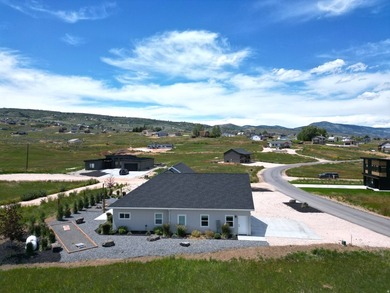 Sold Turnkey, fully furnished short-term rental just steps from - photo 8