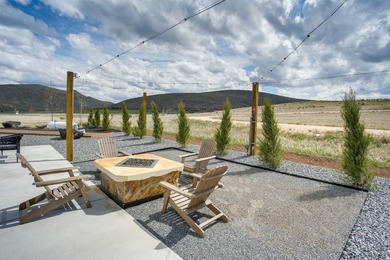Sold Turnkey, fully furnished short-term rental just steps from - photo 9