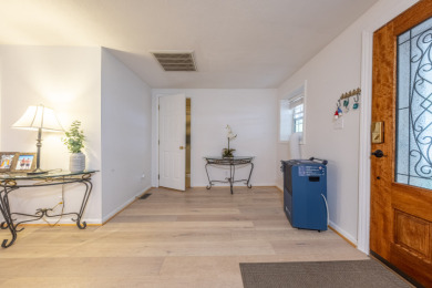 2 Docks, Great View, Big sunroom with a garage! - photo 6