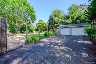 Welcome home to this well-maintained ranch, where timeless - photo 20