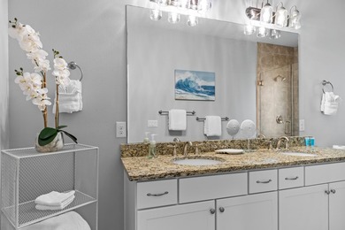 Welcome to the heart of Crystal Beach, where coastal charm meets - photo 38
