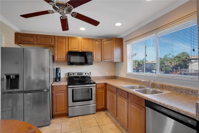 BACK ON MARKET! Welcome to Florida living at Bayport Condos-a - photo 4