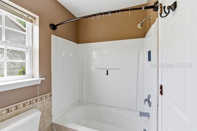 Discover this spacious 1,700+ sq. ft., 3 bedroom, 2.5 bath home - photo 17