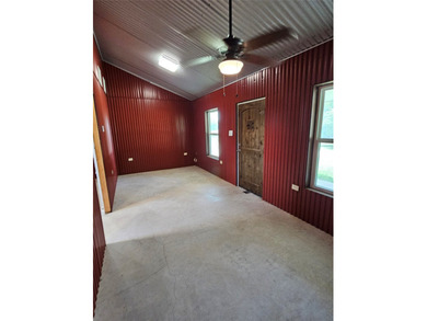 Charming Metal Home with Guest Suite, Shop & Energy Efficient - photo 22