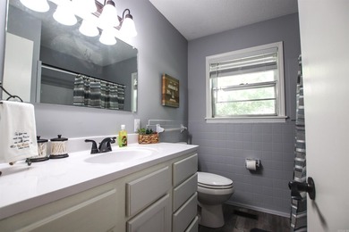 Charming home near Crown Lake on 2 large lots! This adorable - photo 23