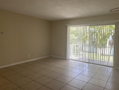 Calling INVESTORS - price to sell ! Bright and spacious 1 - photo 6