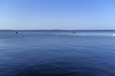 Vacationland! Experience Maine summer living on Sebago's western - photo 34