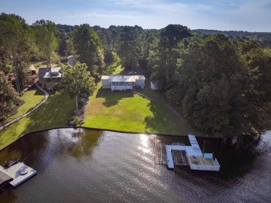 Lake Home For Sale in Eatonton, Georgia