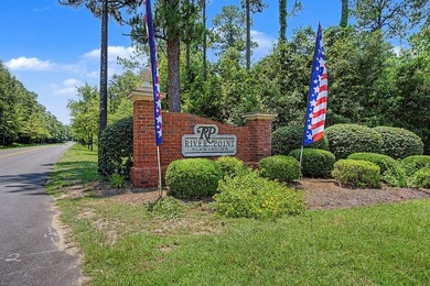 GOLF COURSE LIVING IN RIVER POINTE! Nestled on a quiet - photo 2