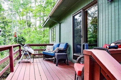 Charming home ready to meet new owner! Located in beautiful Hot - photo 36