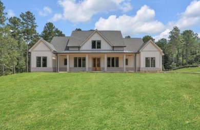 Lake Home For Sale in Eatonton, Georgia