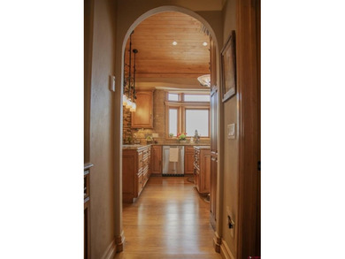 Rebecca Tatum, Sherpa Real Estate, C:,,: EXCEPTIONAL CUSTOM HOME - photo 14