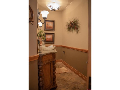 Rebecca Tatum, Sherpa Real Estate, C:,,: EXCEPTIONAL CUSTOM HOME - photo 15