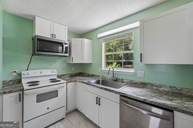 Welcome to 310 Watts Street in Saint Marys, GA! This charming - photo 17