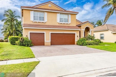 (private lake, pond, creek) Home For Sale in Lake Worth Florida