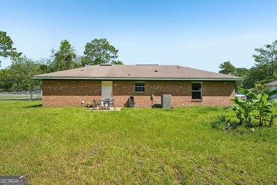 Welcome to 310 Watts Street in Saint Marys, GA! This charming - photo 26