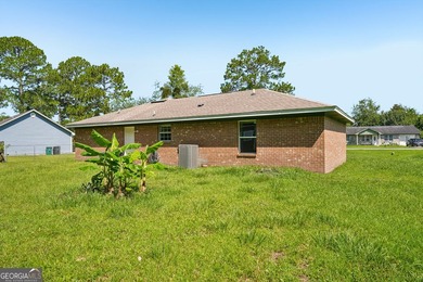 Welcome to 310 Watts Street in Saint Marys, GA! This charming - photo 27