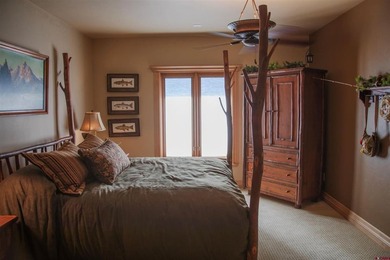 Rebecca Tatum, Sherpa Real Estate, C:,,: EXCEPTIONAL CUSTOM HOME - photo 30