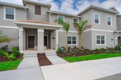 Lake Cecile Townhome/Townhouse For Sale in Kissimmee Florida